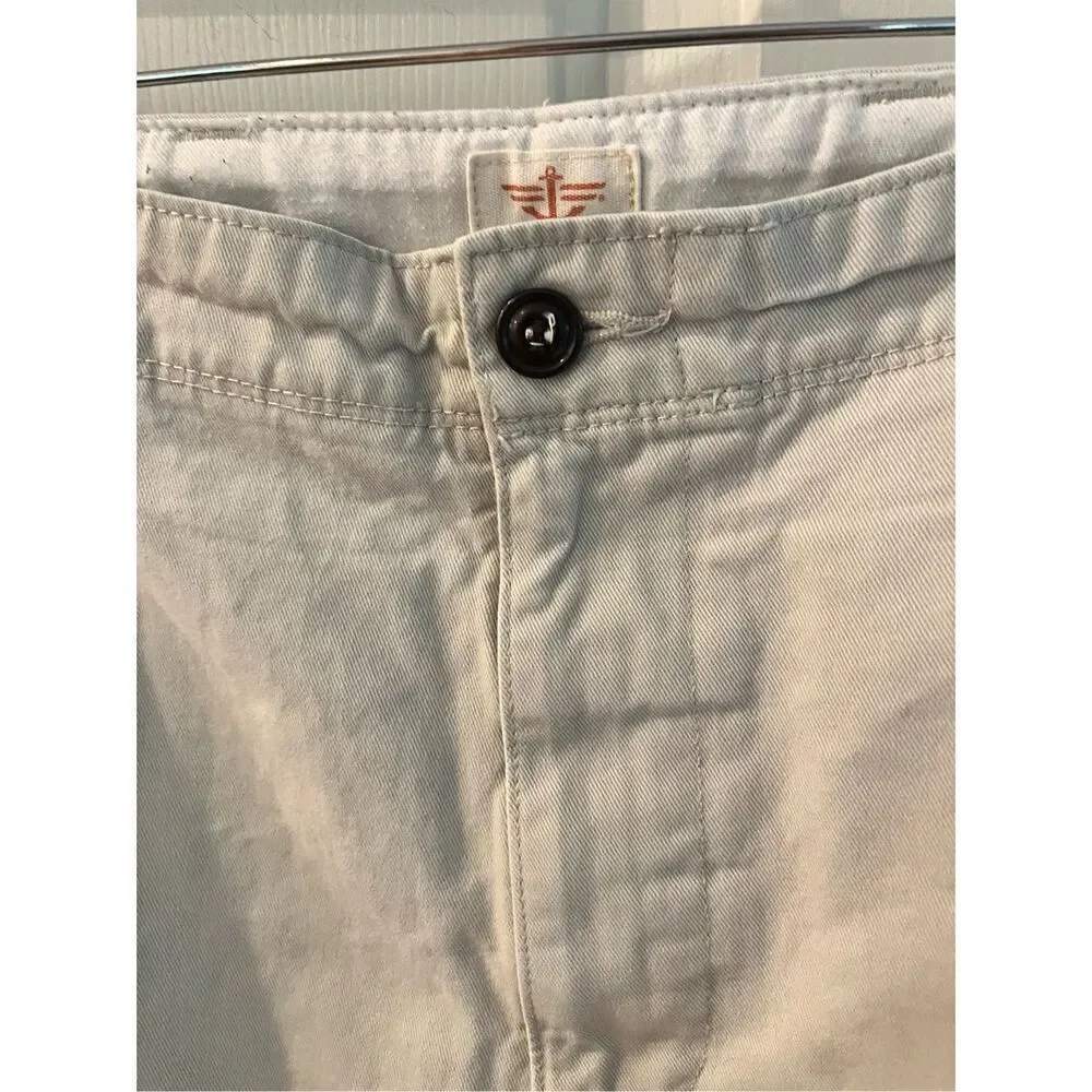 Dockers Putty Classic Fit Cargo Shorts sz 40 EUC